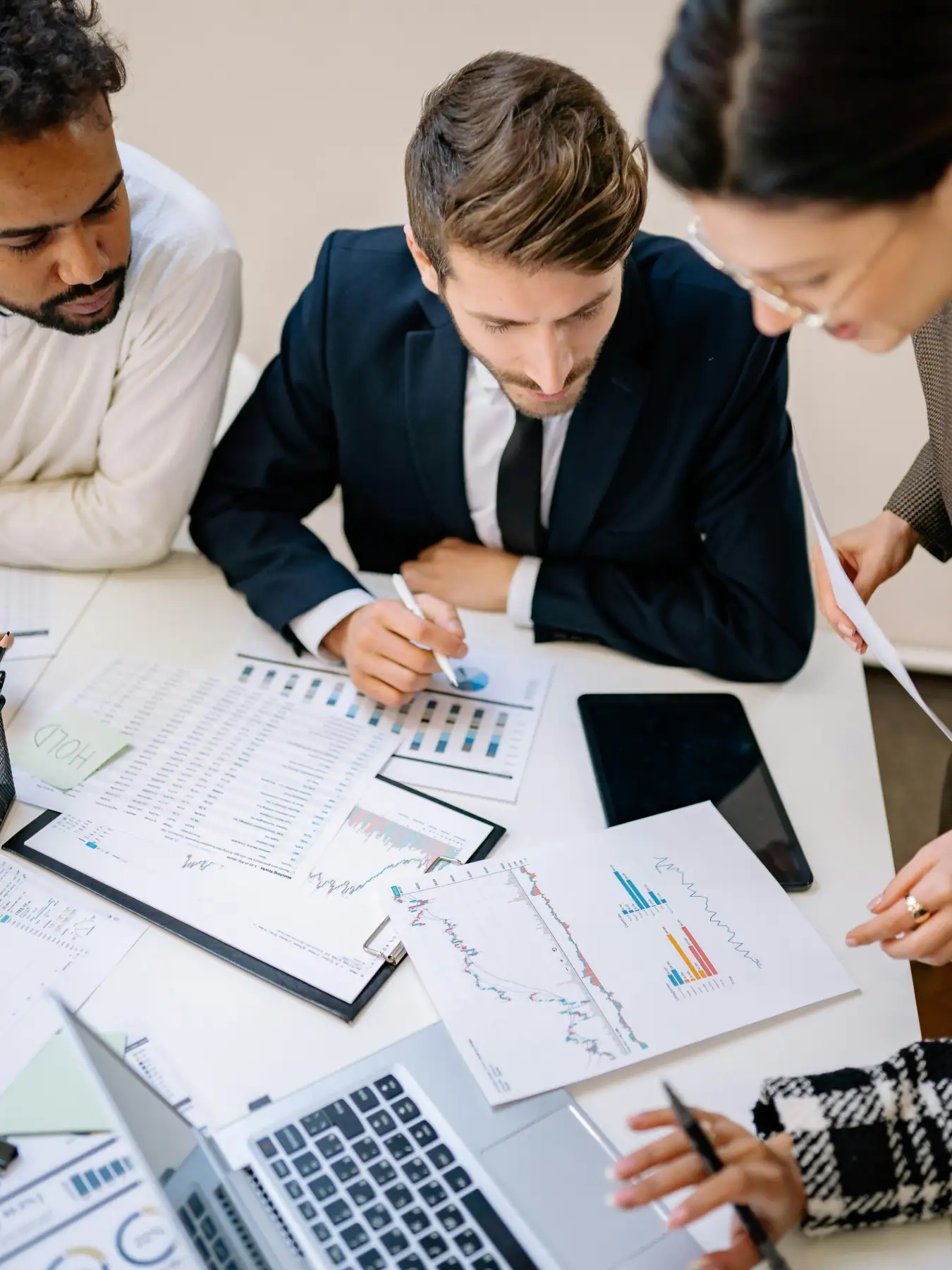 Profissionais da Hidrofunção em reunião de trabalho